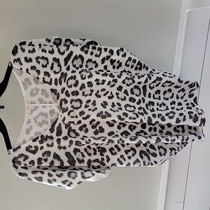 Phil love animal print top